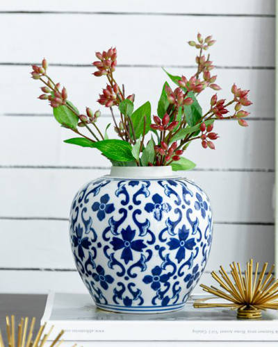 オリエンタルな雰囲気の飾り壺（陶器製）｜インテリア小物｜輸入家具の