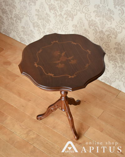 象嵌細工が美しいイタリア製サイドテーブル（変形天板）｜リビング家具